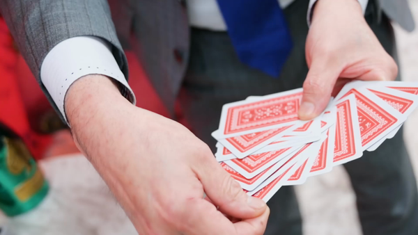 バニーコレクション秋田のスタッフによるお仕事紹介動画