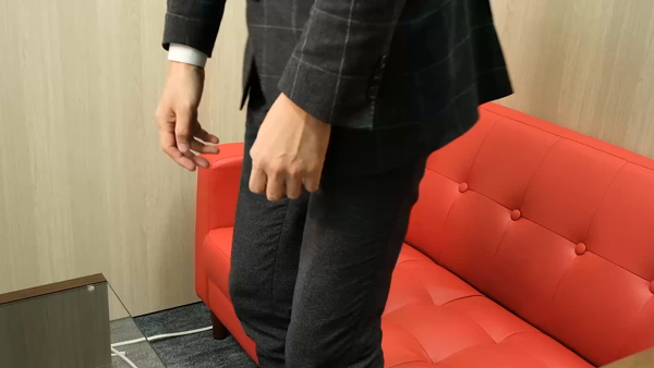 クラブパッション梅田のスタッフによるお仕事紹介動画