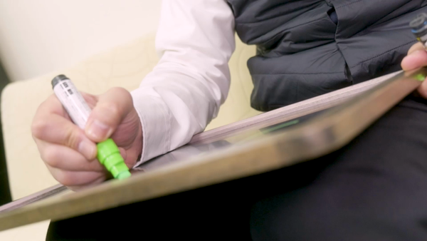 ラ・エルフのスタッフによるお仕事紹介動画