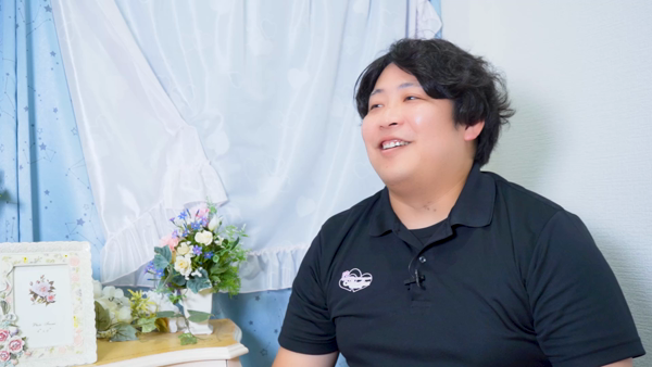 ラブコレクションのスタッフによるお仕事紹介動画