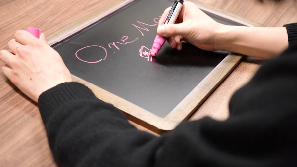 One More 奥様 五反田店のスタッフによるお仕事紹介動画