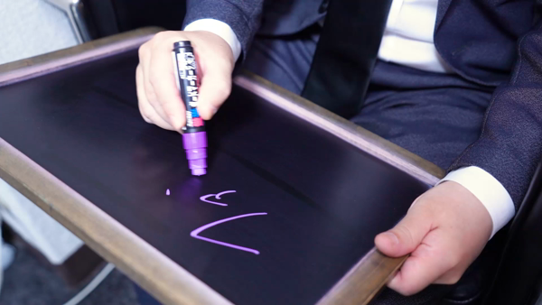 ファンタジーのスタッフによるお仕事紹介動画