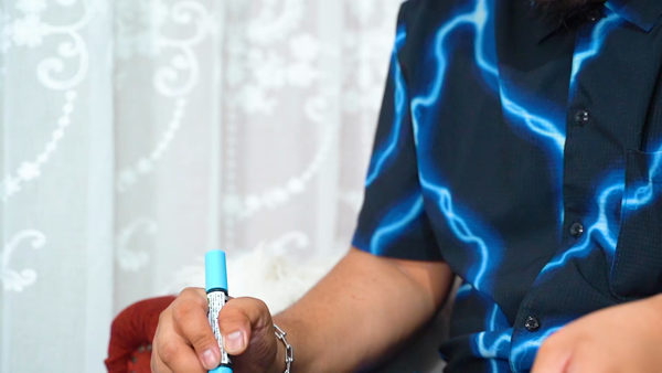 ウルトラプラチナム(ｳﾙﾄﾗｸﾞﾙｰﾌﾟ)のスタッフによるお仕事紹介動画