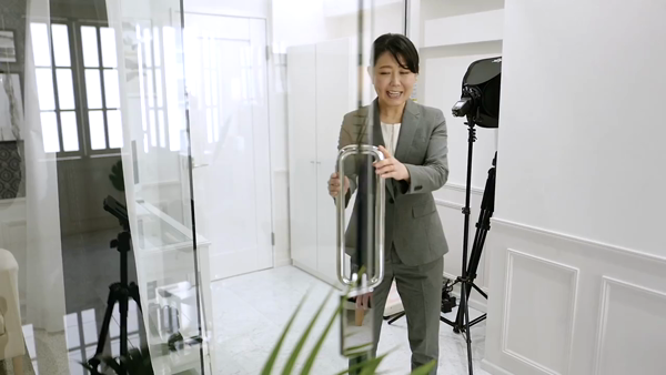 ユニバース倶楽部 沖縄の求人動画