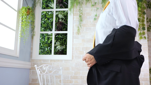 ミセスクリエーションのスタッフによるお仕事紹介動画